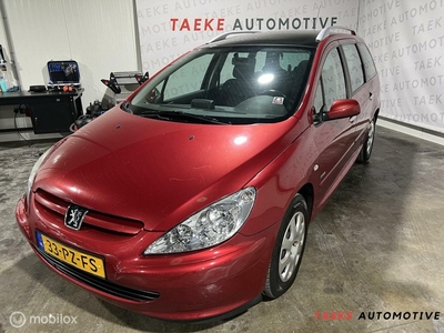 Peugeot 307 SW 1.6 16V Navtech 7pers/1e EIG