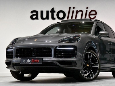 Porsche Cayenne 3.0 E-Hybrid. Sport Design, Chrono, Pano, Luchtvering, Memory, ACC, 360, HUD, Dodeh, Keyless, Softclose, Trekhaak!