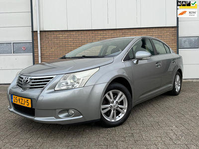 TOYOTA AVENSIS 2.0 VVTi Dynamic Business Special