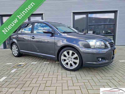 Toyota Avensis Wagon 2.0 VVTi Luna Business