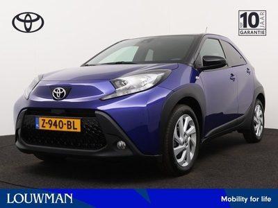 Toyota Aygo X 1.0 VVT-i First Limited | Automaat | Stoelverwarming | Camera | Airco | LED | Apple Carplay/Android Auto |