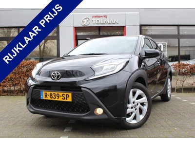 Toyota Aygo X 1.0 VVT-i MT First | Rijklaar | Stoelverwarming | Camera | LMV | Cruise | Apple/Android | Clima