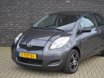 TOYOTA YARIS 1.0 VVTi Cool | Elektrische ramen | Aux