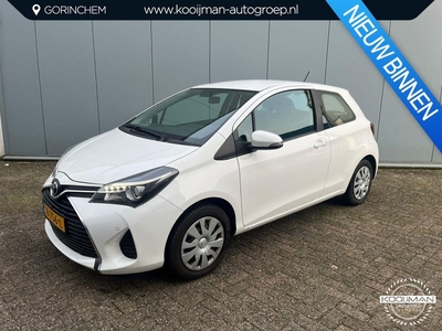 Toyota Yaris 1.3 VVT-i Aspiration | 1e Eigenaar | Navigatie | Trekhaak | DLR Onderhouden | Unieke Auto |