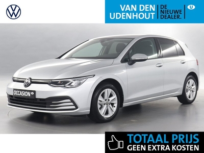 Volkswagen Golf 1.0 eTSI 110pk Life Business DSG / Elek. Stoel met memory / Stoelverwarming / Camera