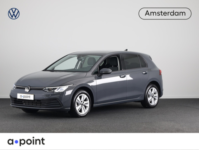 VOLKSWAGEN GOLF 1.0 TSI Life Achteruitrij camera | Navigatie | extra getint glas