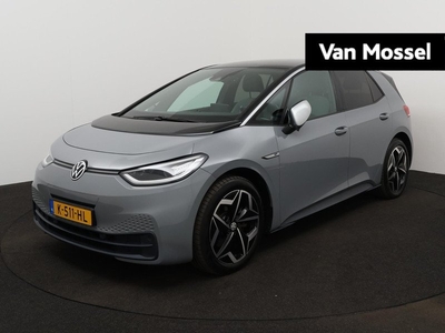 Volkswagen ID.3 First Plus 58 kWh 204 PK | 8% bijtelling | Automaat | Navigatie | Camera | Adaptive cruise control | Climate control | Drive mode | Parkeersensoren | Two tone | Lichtmetalen velgen | LED Matrix |