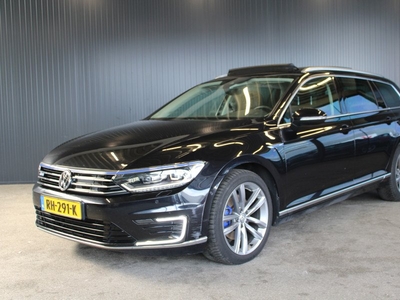 Volkswagen Passat Variant 1.4 TSI GTE Highline - € 11.400,- NETTO! - Virtual Cockpit - Pano - Leder - Camera - Stoelverwarming - Carplay/android auto -