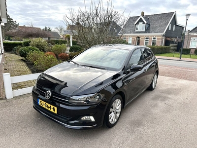 Volkswagen Polo 1.0 TSI DSG AUTOMAAT HIGHLINE PDC CLIMATE CONTROLE CARPLAY SFEERVERLICHTING NETTE AUTO!!