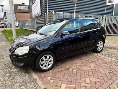 Volkswagen Polo 1.2-12V Trendline 5-Deurs Airco