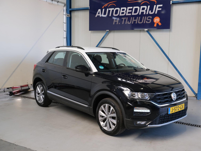 VOLKSWAGEN T-ROC 2.0 TDI 4 Motion Automaat - Airco, Cruise, Navi, Trekhaak.