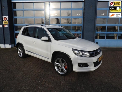 Volkswagen Tiguan 1.4 TSI Sport&Style R-line Edition Highline trekhaak