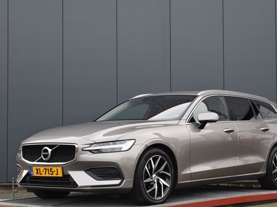 Volvo V60 2.0 T5 Momentum adaptive cruise control