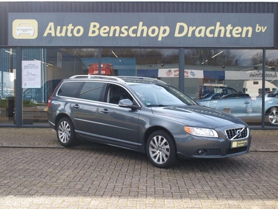 Volvo V70 T4 180 Aut6 Standkachel Leder V+A Stoelverwarming Stoel elec