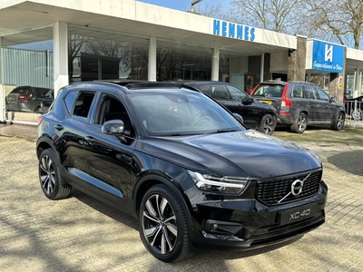 Volvo XC40 1.5 T4 Recharge R-Design Panorama Keyless Harman Kardon