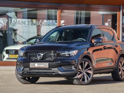 VOLVO XC40 1.5 T5 RECHARGE R-DESIGN