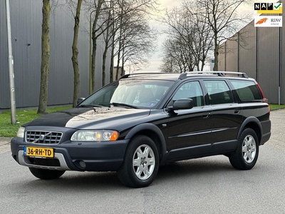 Volvo XC70 2.4 D5 Summum/ZEER NETTE STAAT/ORIGINEEL NL/TOPONDERHOUDEN/AUTOMAAT/PDC/NAVI/