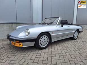 Alfa Romeo Spider 2.0 QV