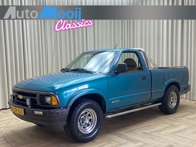 Chevrolet S10 2.2 Blazer S10 / 5-Speed Manual / Pick up