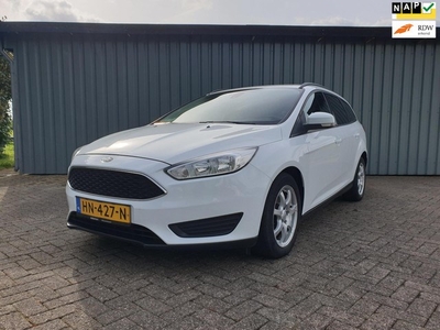 Ford Focus Wagon 1.5 TDCI Trend Edition Navigatie Trekhaak