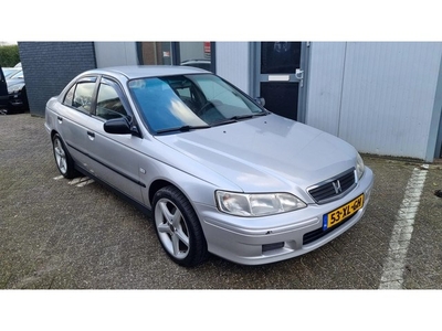 Honda Accord 2.0i LS Airco met nieuwe Distributieriem en