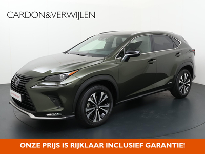 LEXUS NX 300h AWD Ultimate Edition Stoelverwarming | Lederen bekleding | Achteruitrijcamera | Trekhaak | Elektrische achterklep