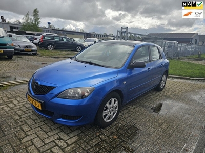 Mazda 3 Sport 1.6 Touring Sportline Airco Bj:2005