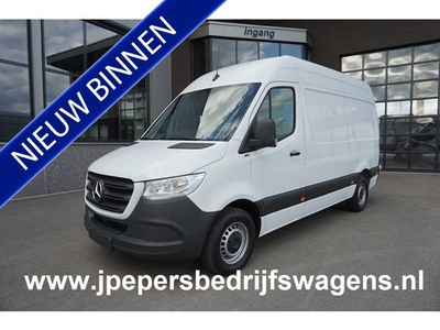 Mercedes-Benz Sprinter 317 CDI L2 H2 9G-TRONIC / MBUX /