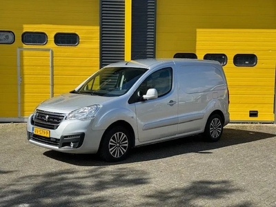 Peugeot PARTNER EURO6 Airco Cruise PDC (bj 2016)