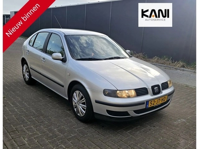 SEAT Leon 1.6-16V Stella (bj 2002)