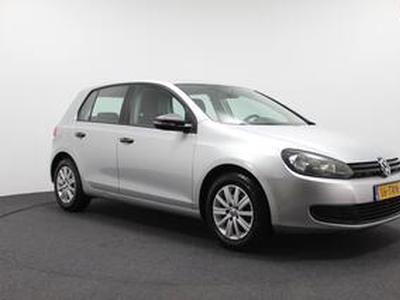 Volkswagen GOLF 1.2 TSI Trend Edition BlueMotion | Volledig dealer onderhouden | Navi | Sportvelgen