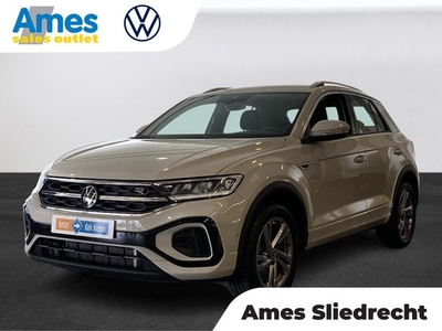 Volkswagen T-Roc 1.5 TSI 150pk DSG R-Line Adaptive cruise