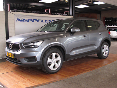 VOLVO XC40 2.0 D3 Momentum