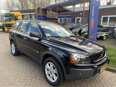 Volvo XC90 2.5T 210PK Geartronic 2 wheel drive (bj 2005)