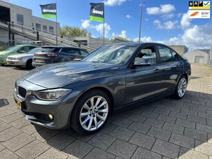 BMW 3-serie 320i High Executive automaat nette auto!