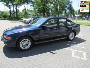 BMW 5-serie 528i