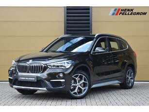 BMW X1 xDrive20i High Executive * X line * Trekhaak * Head-up * Hifi * Adaptieve cruise controle * Leder *