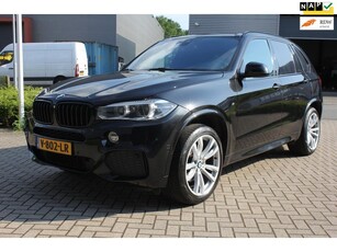 BMW X5 XDRIVE30D High Executive Grijs kenteken 354 PK