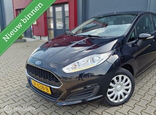 Ford Fiesta 1.0 Style / LED DRL / 5 deurs / All-season band