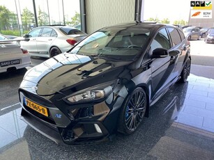 Ford Focus 2.3 RS 2016 MounTune M400R Schuifdak Schaal