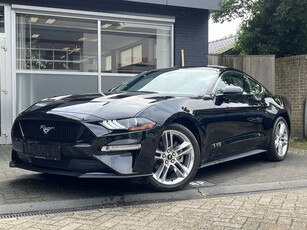 Ford Mustang Fastback 2.3 EcoBoost PREMIUM PACKAGE / CLIMA / CRUISE / NAVI