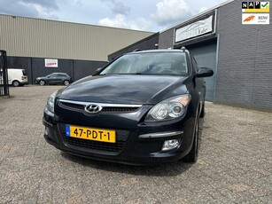 Hyundai I30 CW 1.6i Dynamic Clima Elek. Pakket PDC LM-Wielen APK NAP.