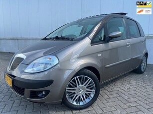 Lancia Musa 1.4-16V Platino+ DFN, AUT, LUXE uitvoering NL