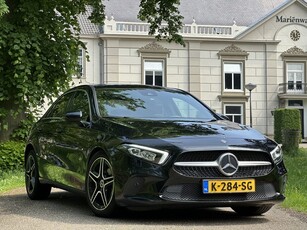 Mercedes-Benz A-Klasse 180 d Business Solution AMG