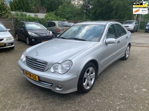 Mercedes-Benz C-klasse 180 K. Elegance// Automaat // Airco