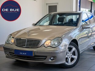 Mercedes C-klasse 200 K. Elegance 6 Vers Org NL Airco Volledig Onderhouden Maybach Editie