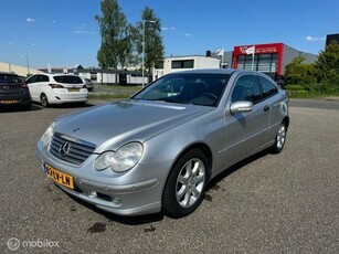 Mercedes C-klasse Sportcoupé 180 K. Amice