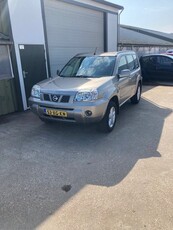 Nissan X-Trail 2.0 Columbia 4x4