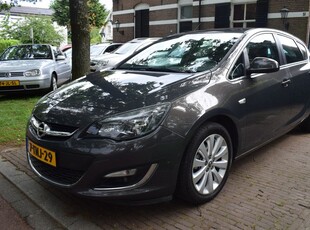 Opel Astra 1.4 Turbo Cosmo Navi/Trekhaak