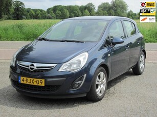 Opel Corsa 1.4-16V Design Edition